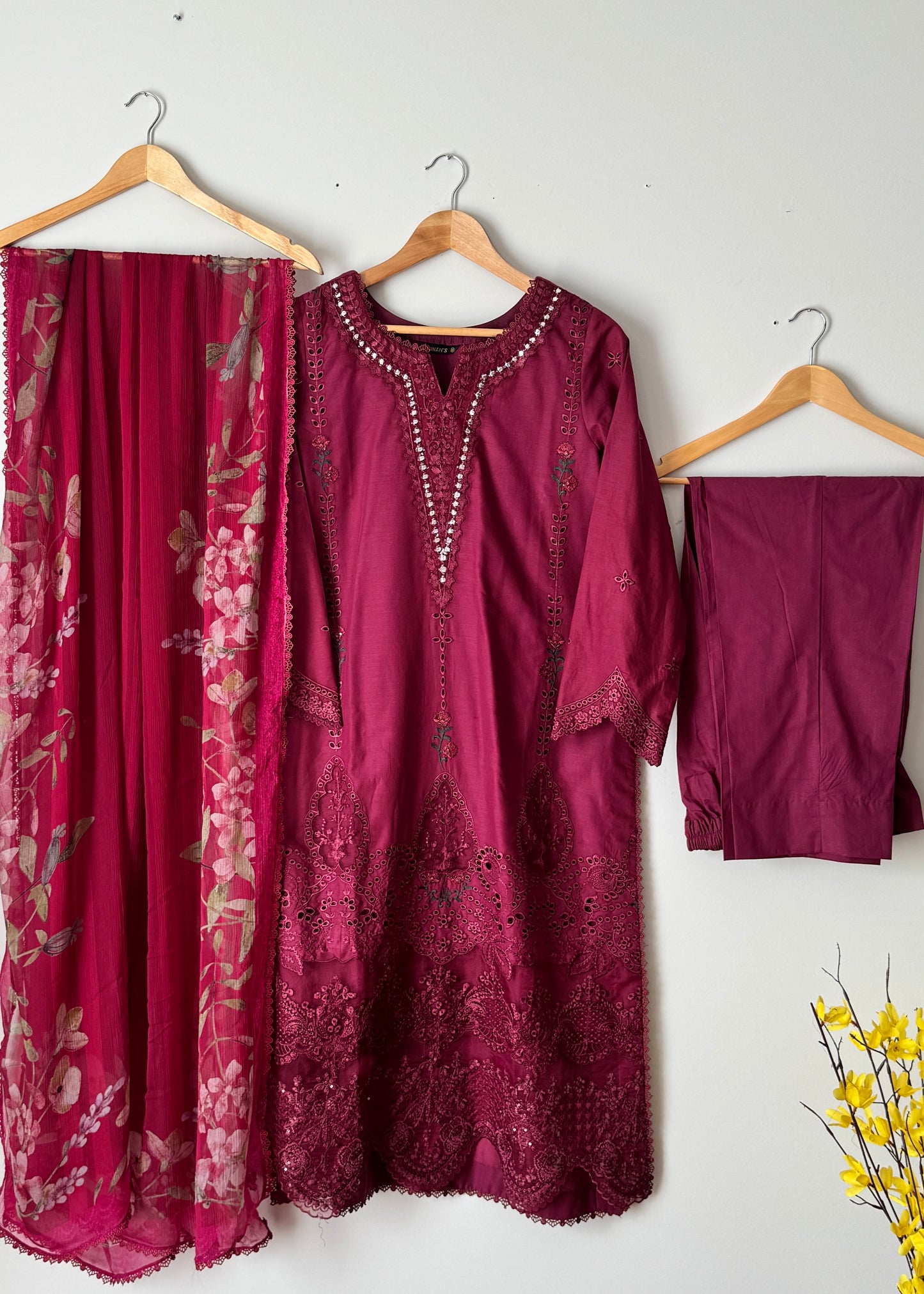 Noor by sadia asad - Lawn chicken Kari