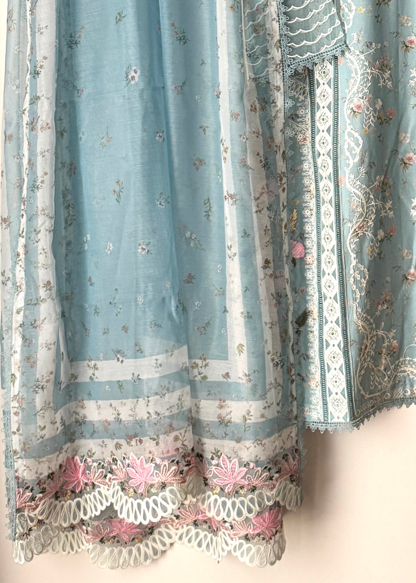 Design 4 - Saira Shakira