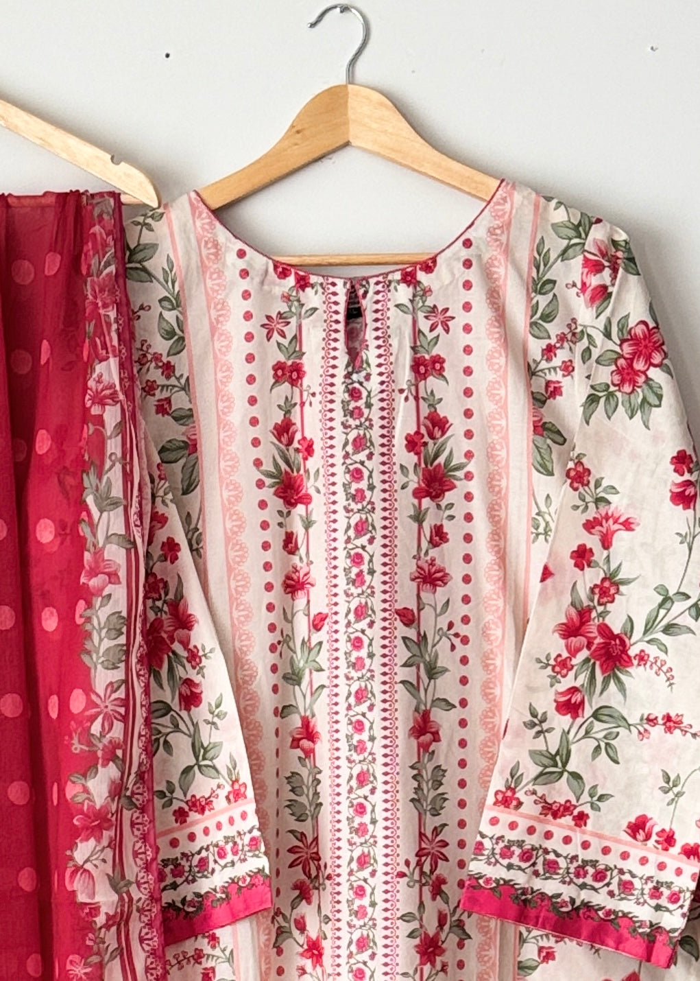 Digital printed lawn 06 - Basic