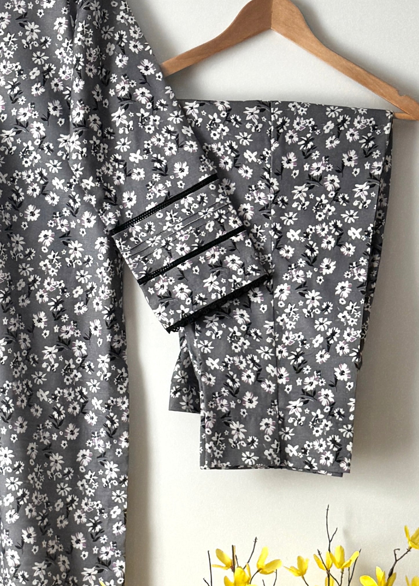 Printed khaddar Suit - Winter