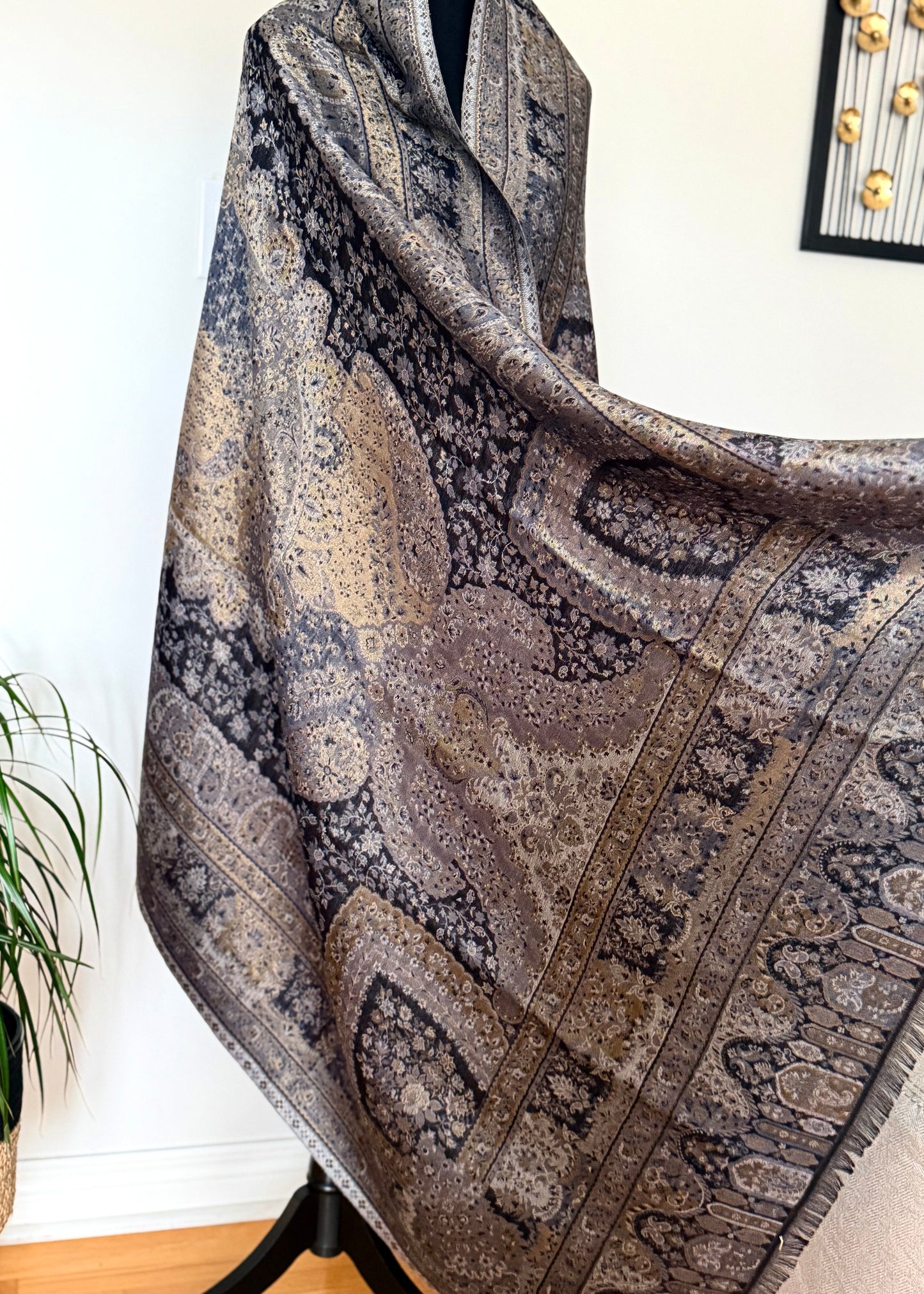 Reversible kani silk shawl