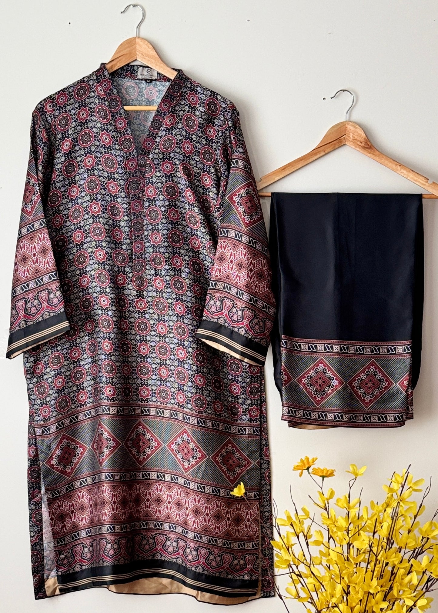 Printed silk suit