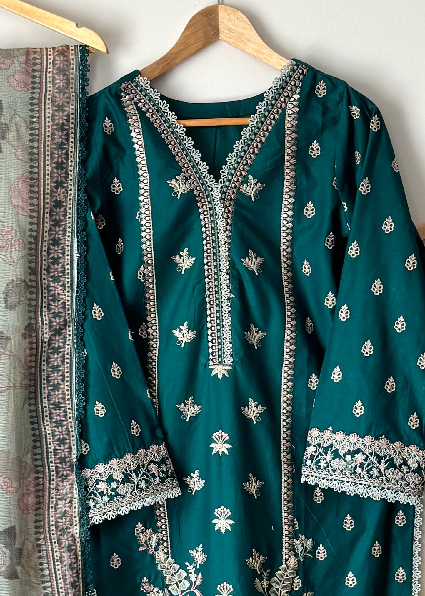 Mina- zainab chottani