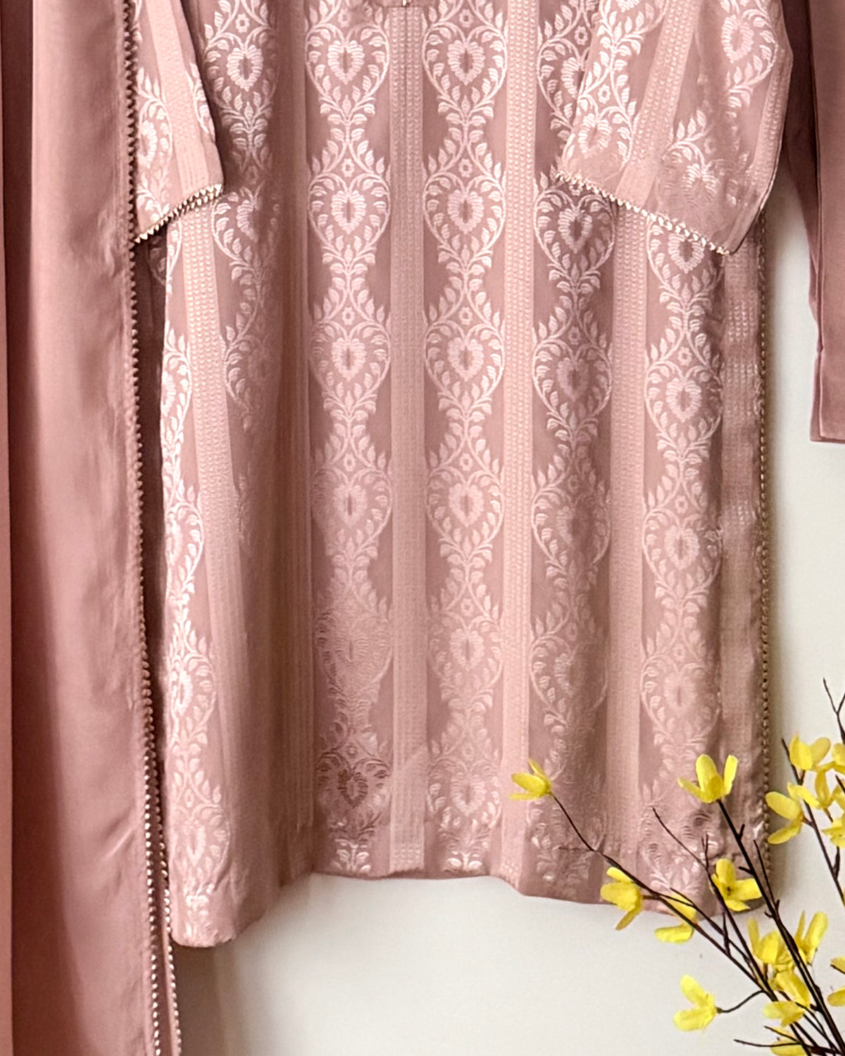 Self silk Jaquard
