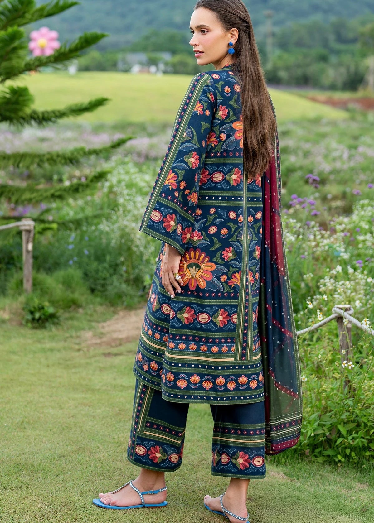 Digital printed lawn 01 - Basic