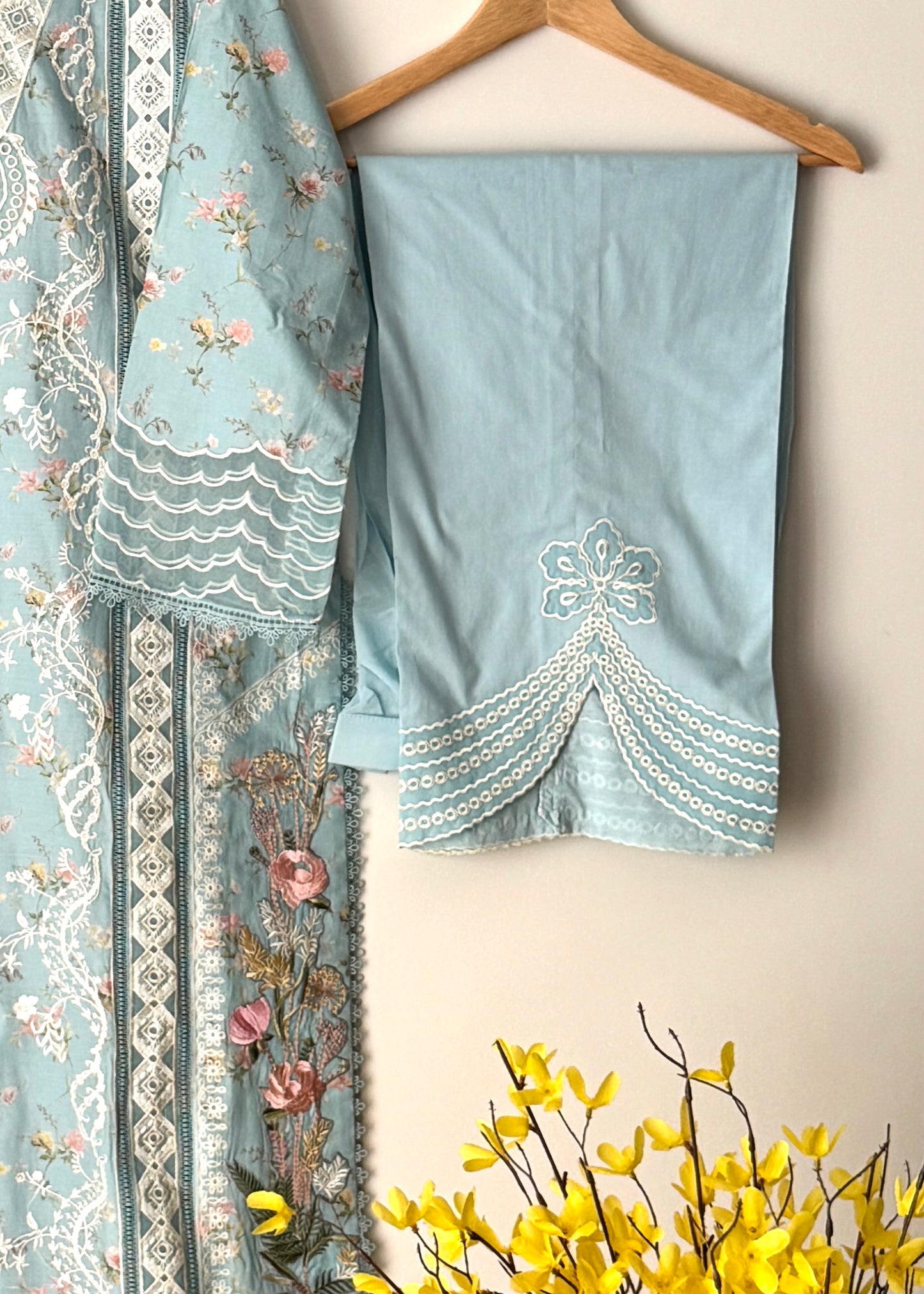 Design 4 - Saira Shakira