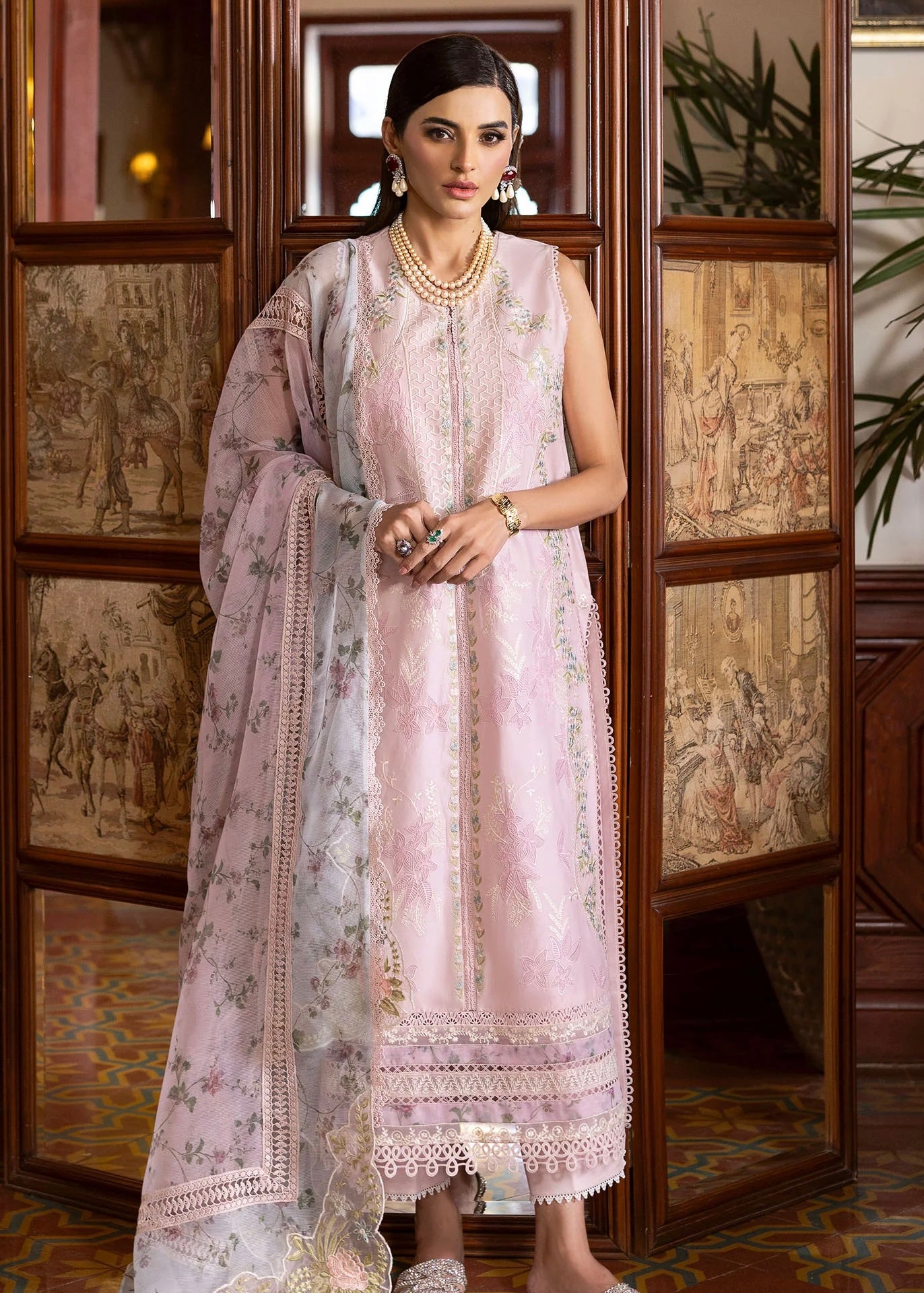 Design 11 - Saira Shakira