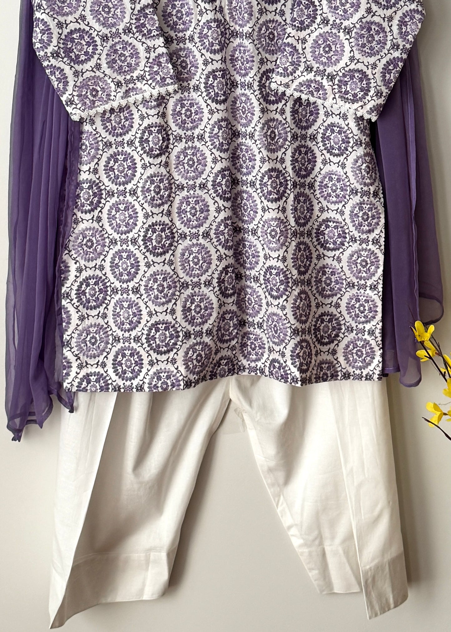 Embroidered suit- Basic