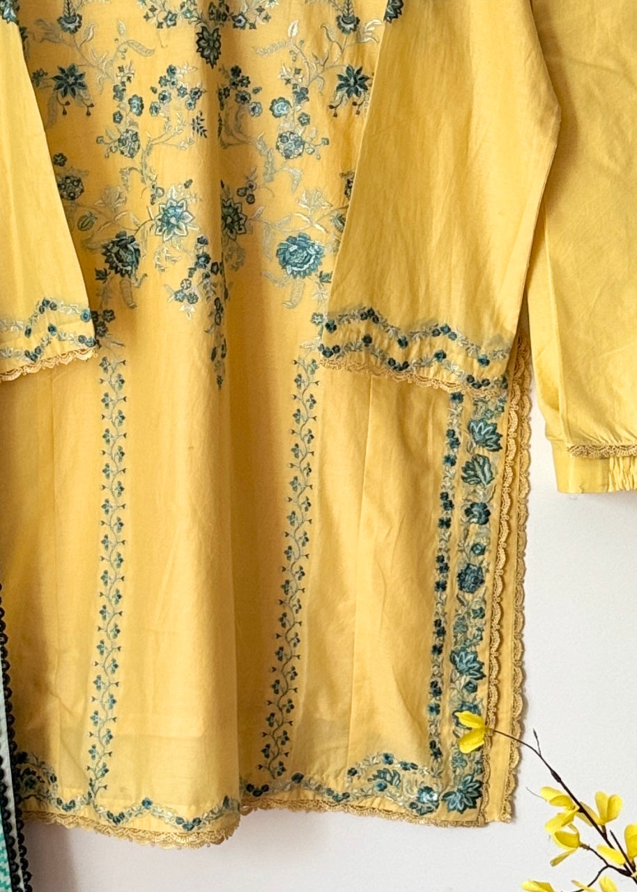 Lawn embroidered suit- Zara Shahjahan