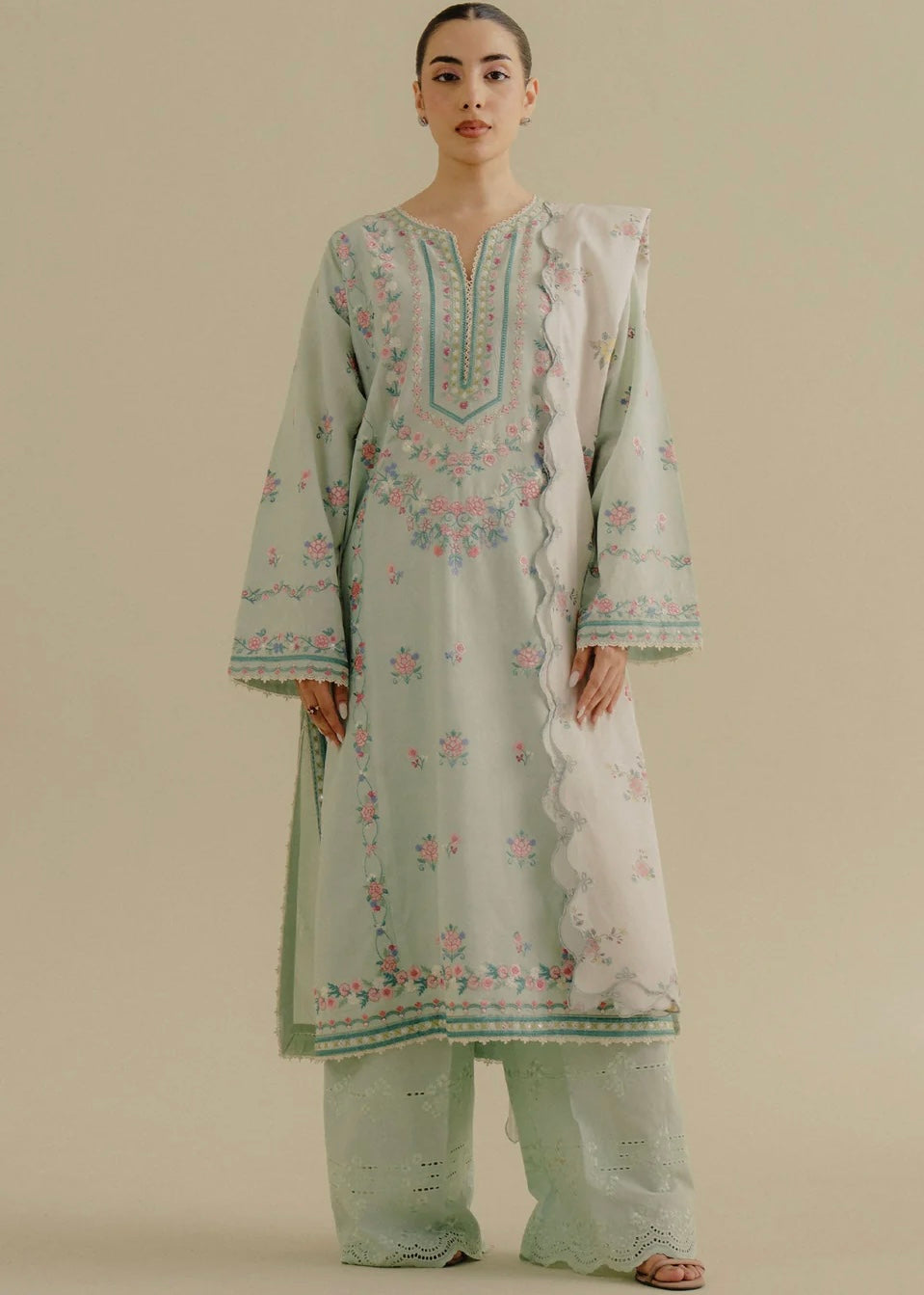 Lawn embroidered suit- Zara Shahjahan