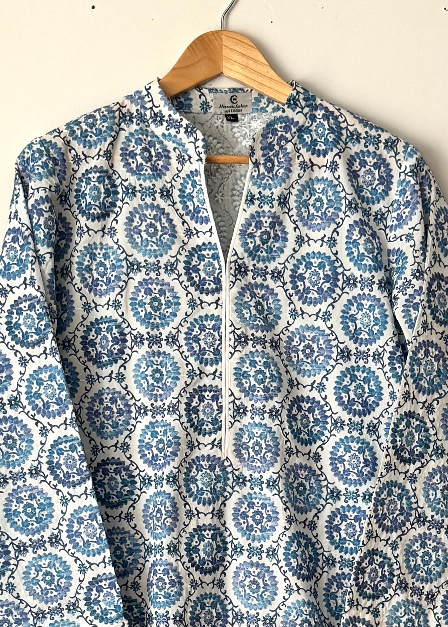 Embroidered suit- Basic