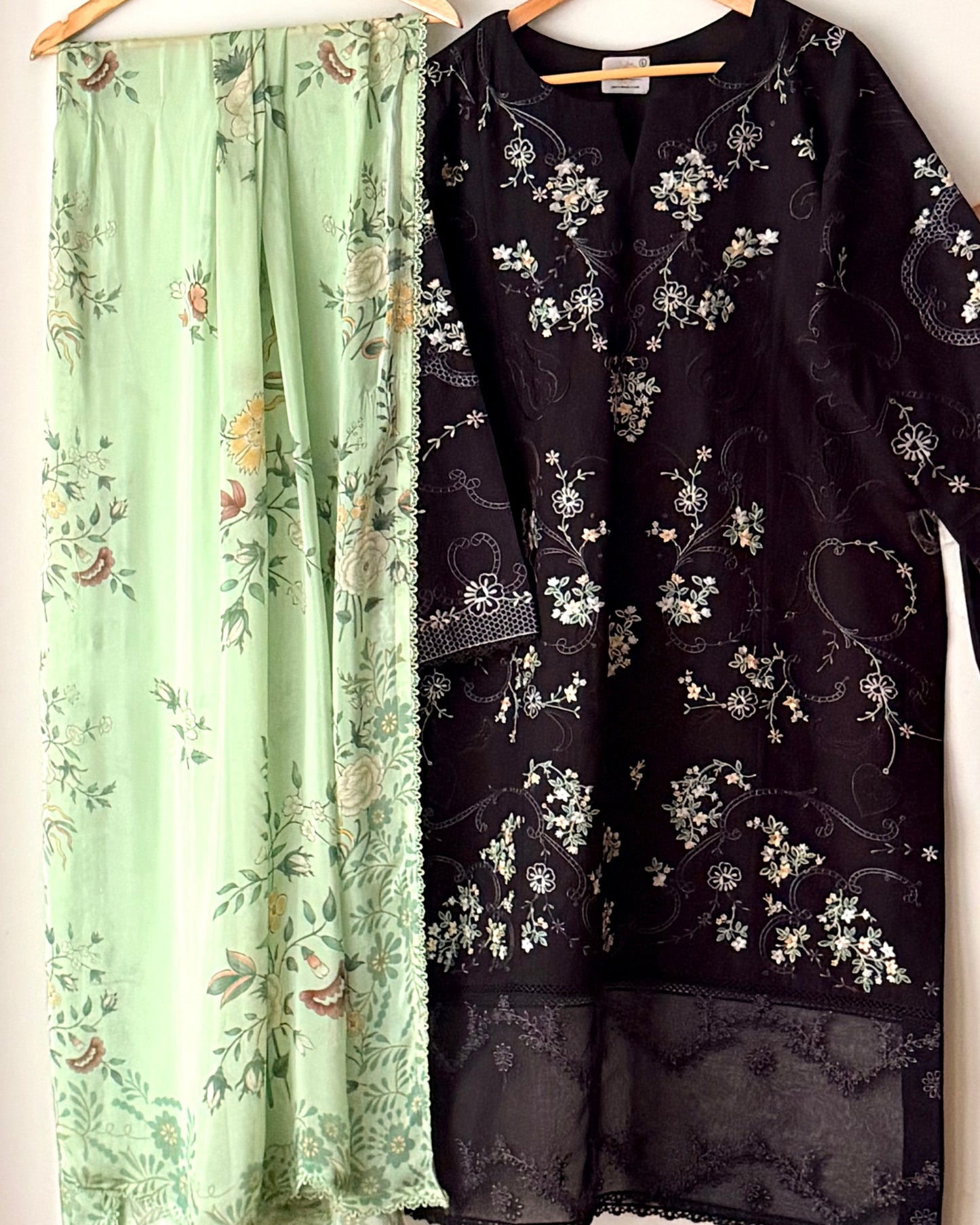 Zara shahjahan lawn