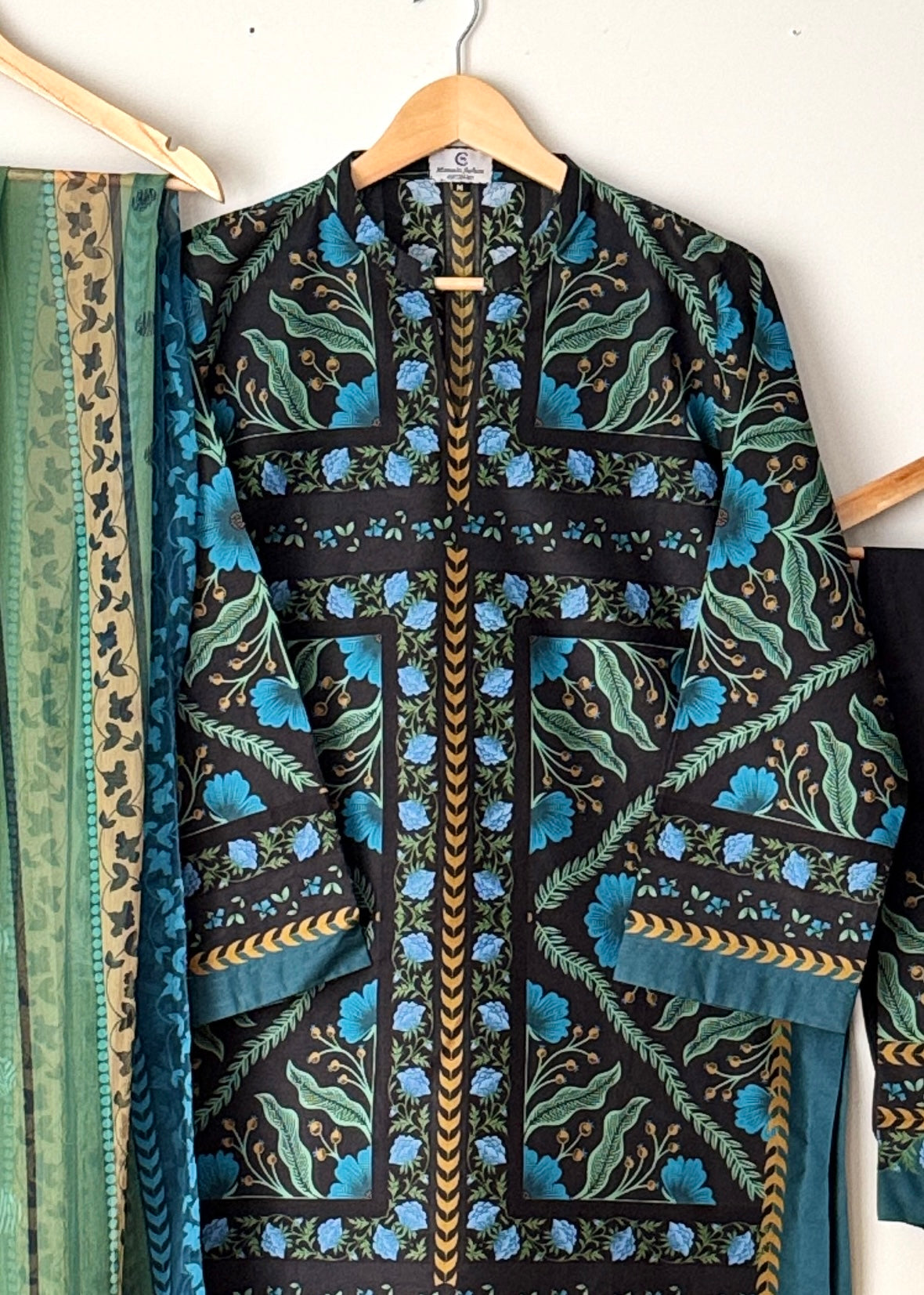 Digital printed lawn 04 - Basic