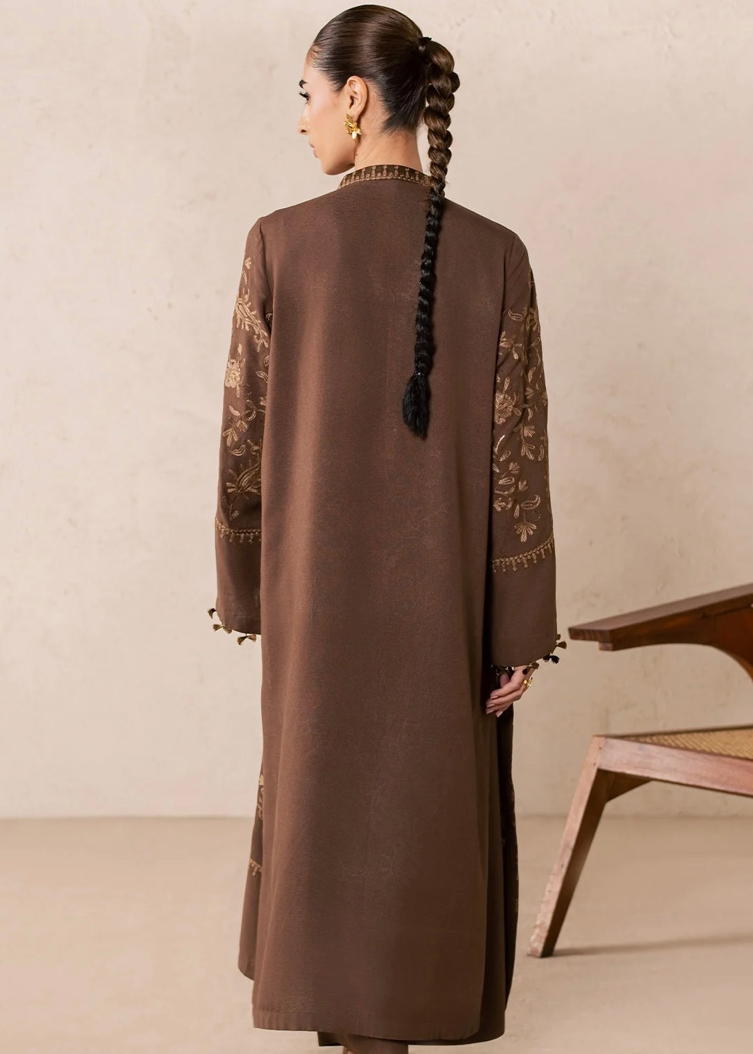 Embroidered karandi suit - Nureh