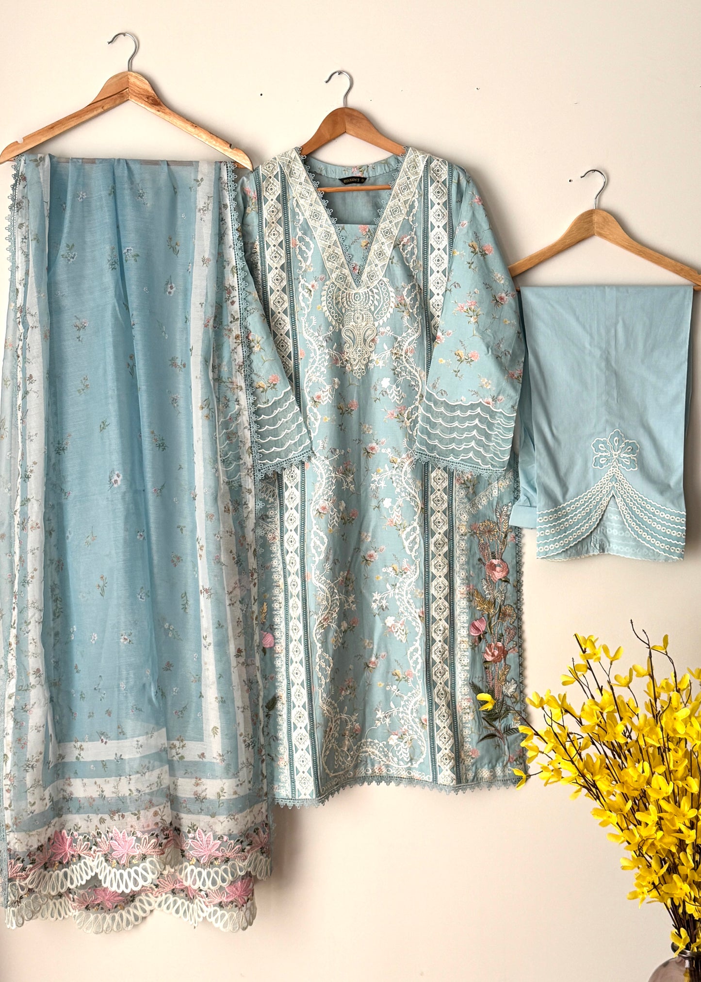 Design 4 - Saira Shakira