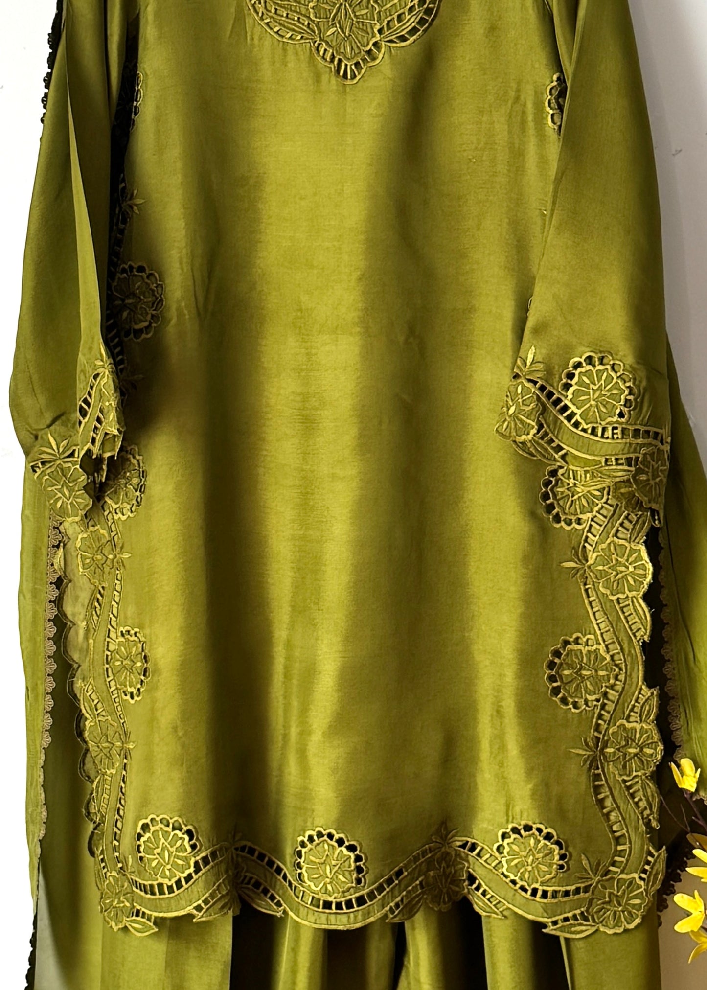 Mehndi green