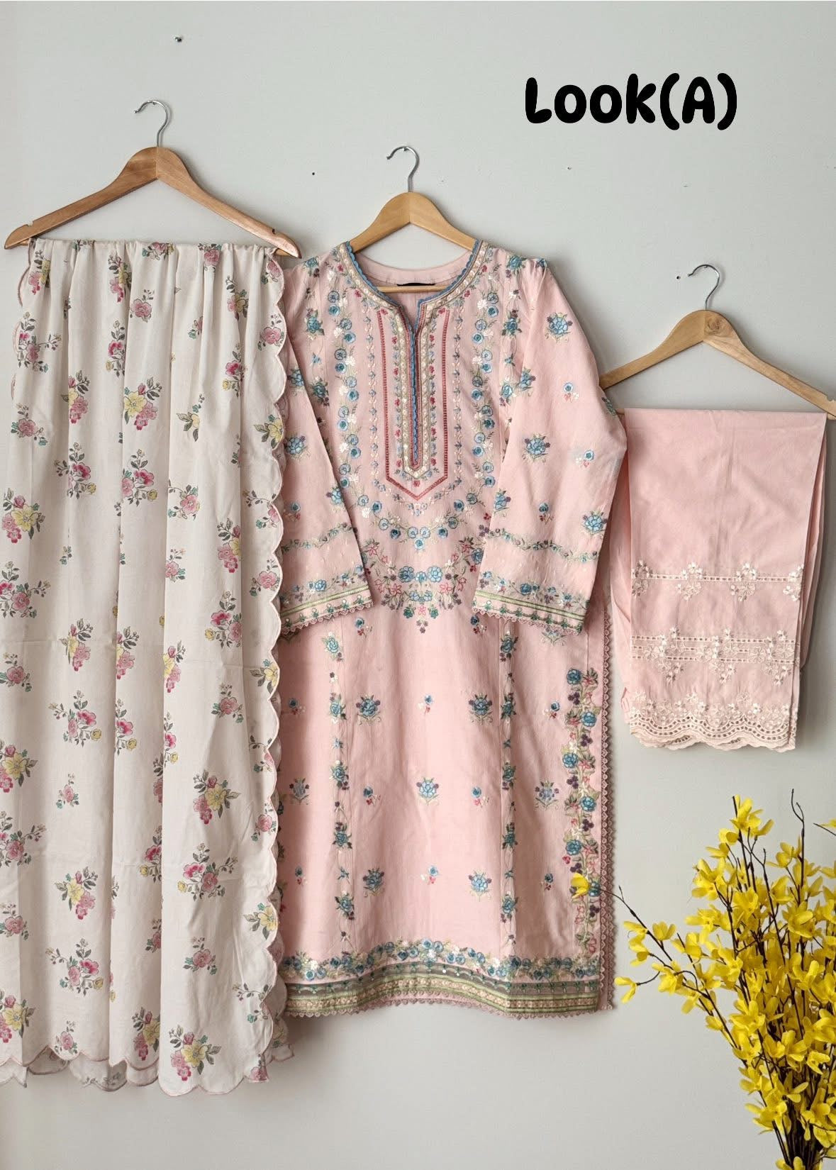 Lawn embroidered suit- Zara Shahjahan