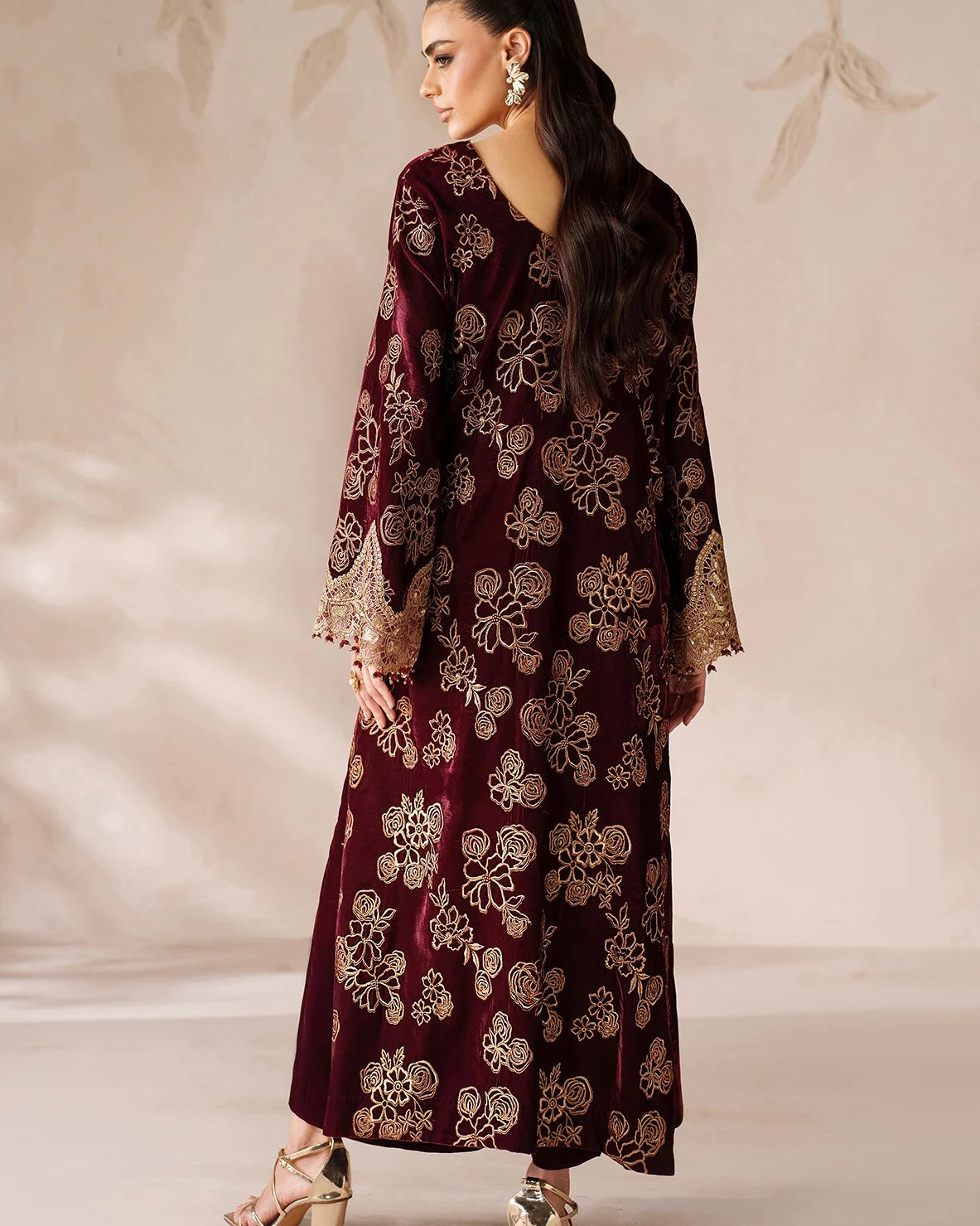 Velvet embroidered dress - Baroque