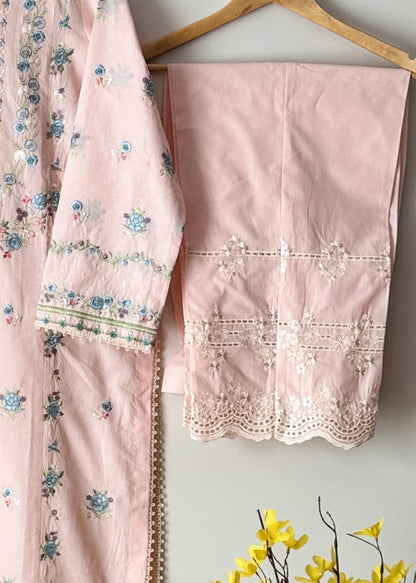 Lawn embroidered suit- Zara Shahjahan