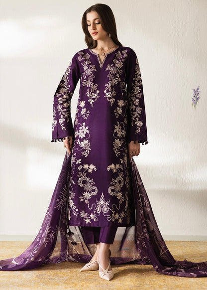 Embroidered suit - Baroque