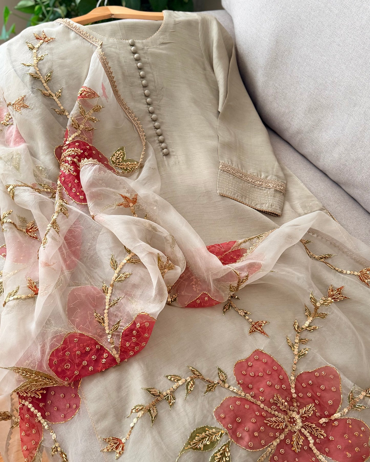 Falak - Formal collection