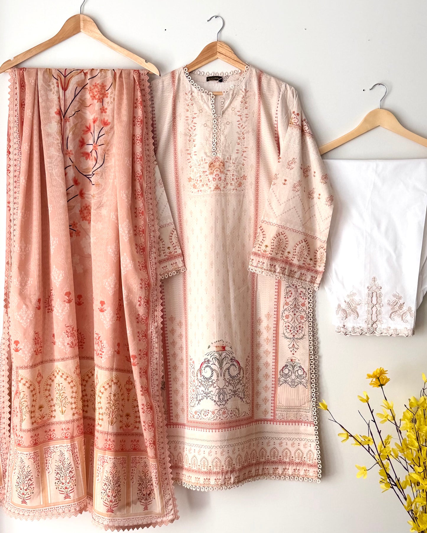 Printed lawn suit  - Agha noor