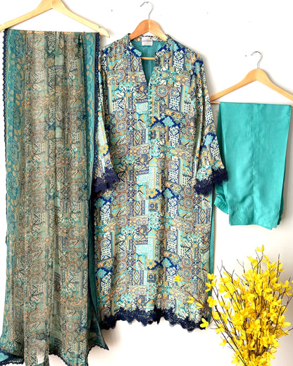 Printed crepe silk suit
