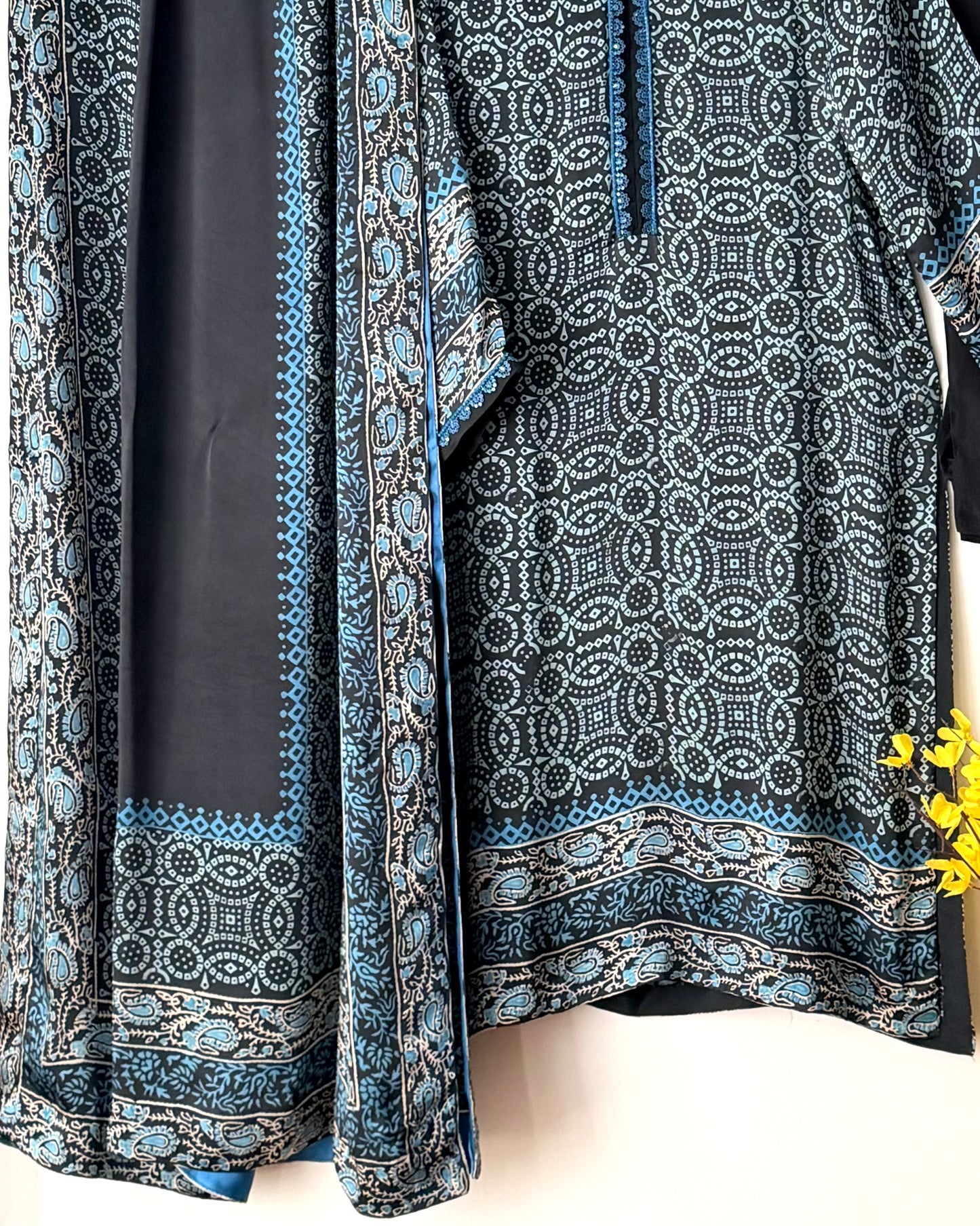 Block printed shamoze