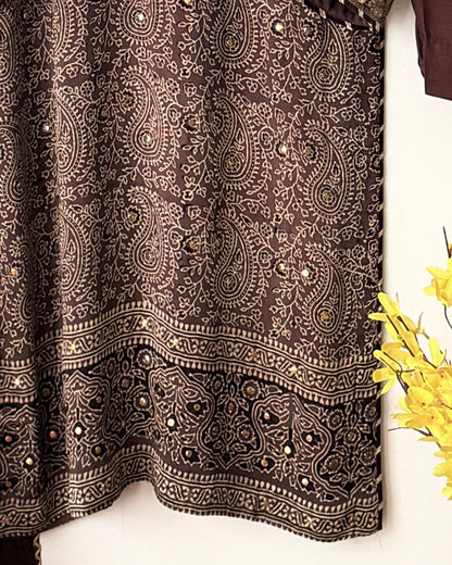 Ajrak Kamdani silk suit