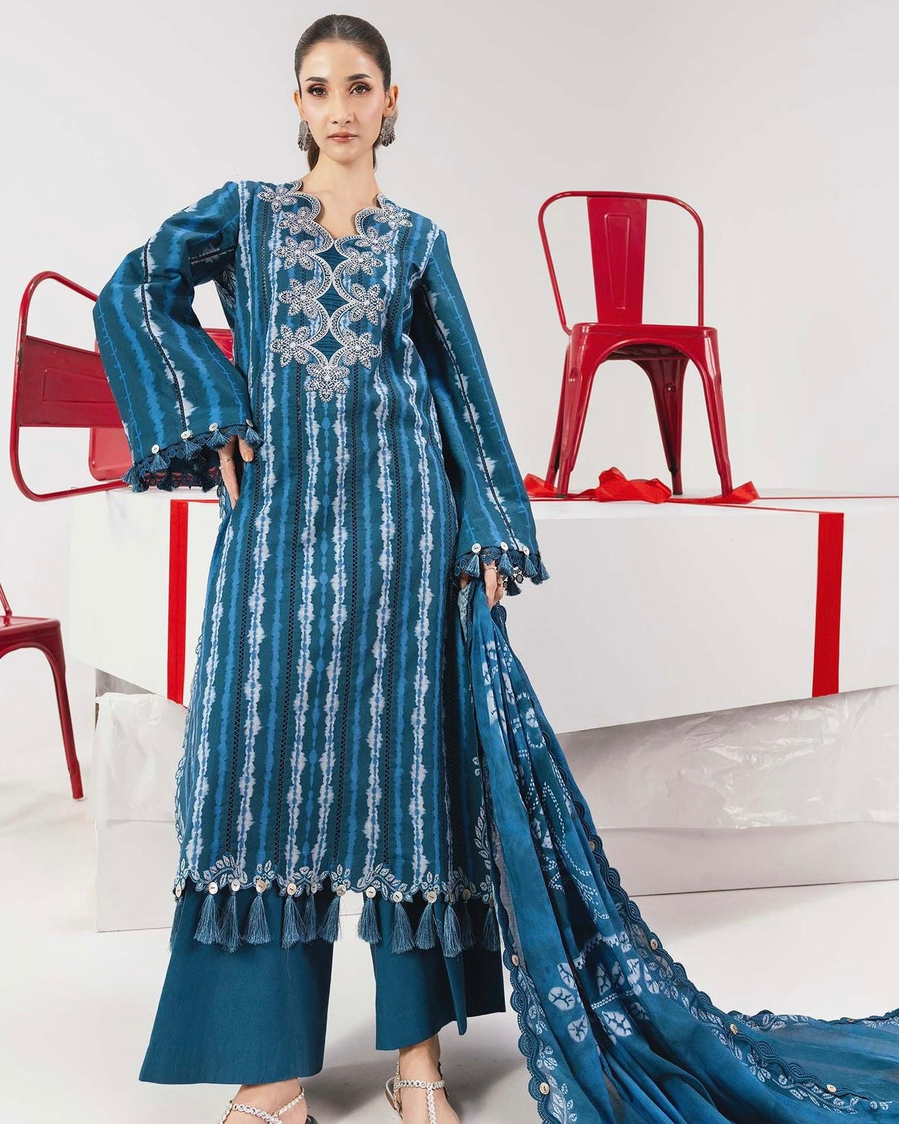 Maria b lawn