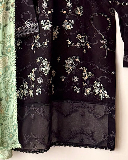 Zara shahjahan  lawn
