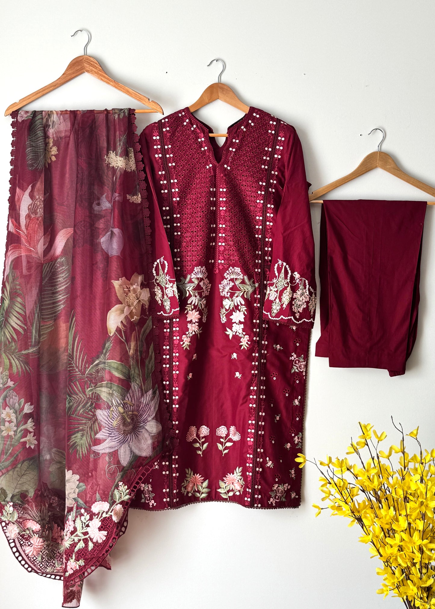 Design 3 - Saira Shakira