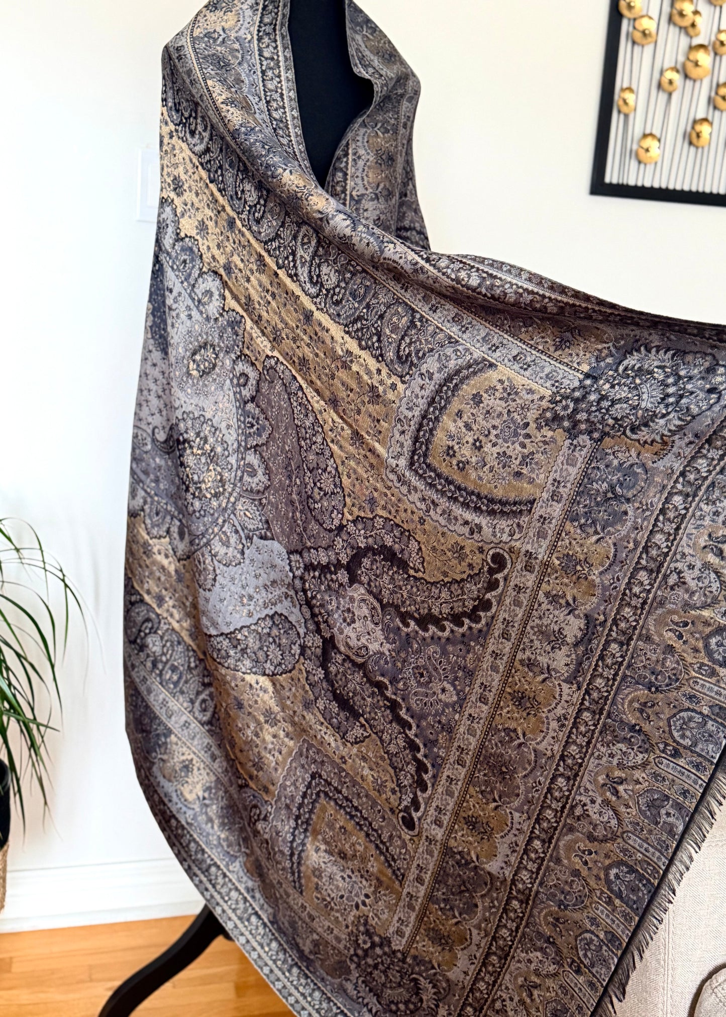 Reversible kani silk shawl