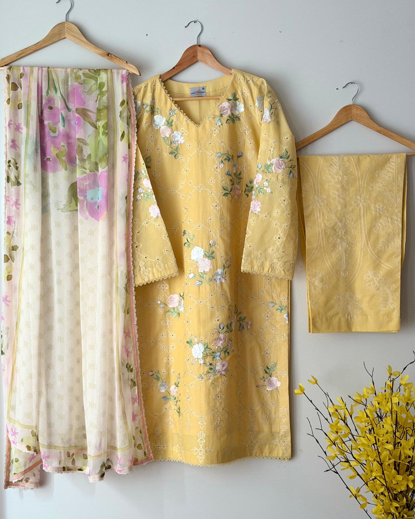 Zara shahjahan  lawn