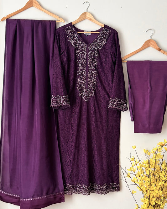 Chantelle lace dress