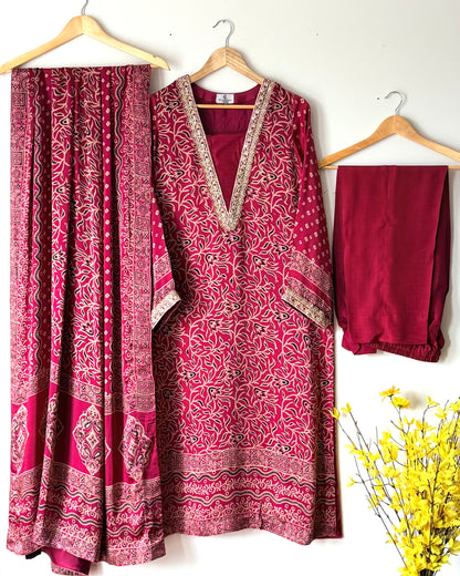 Noor -e- silk(F)- Block printed Korean shamoze
