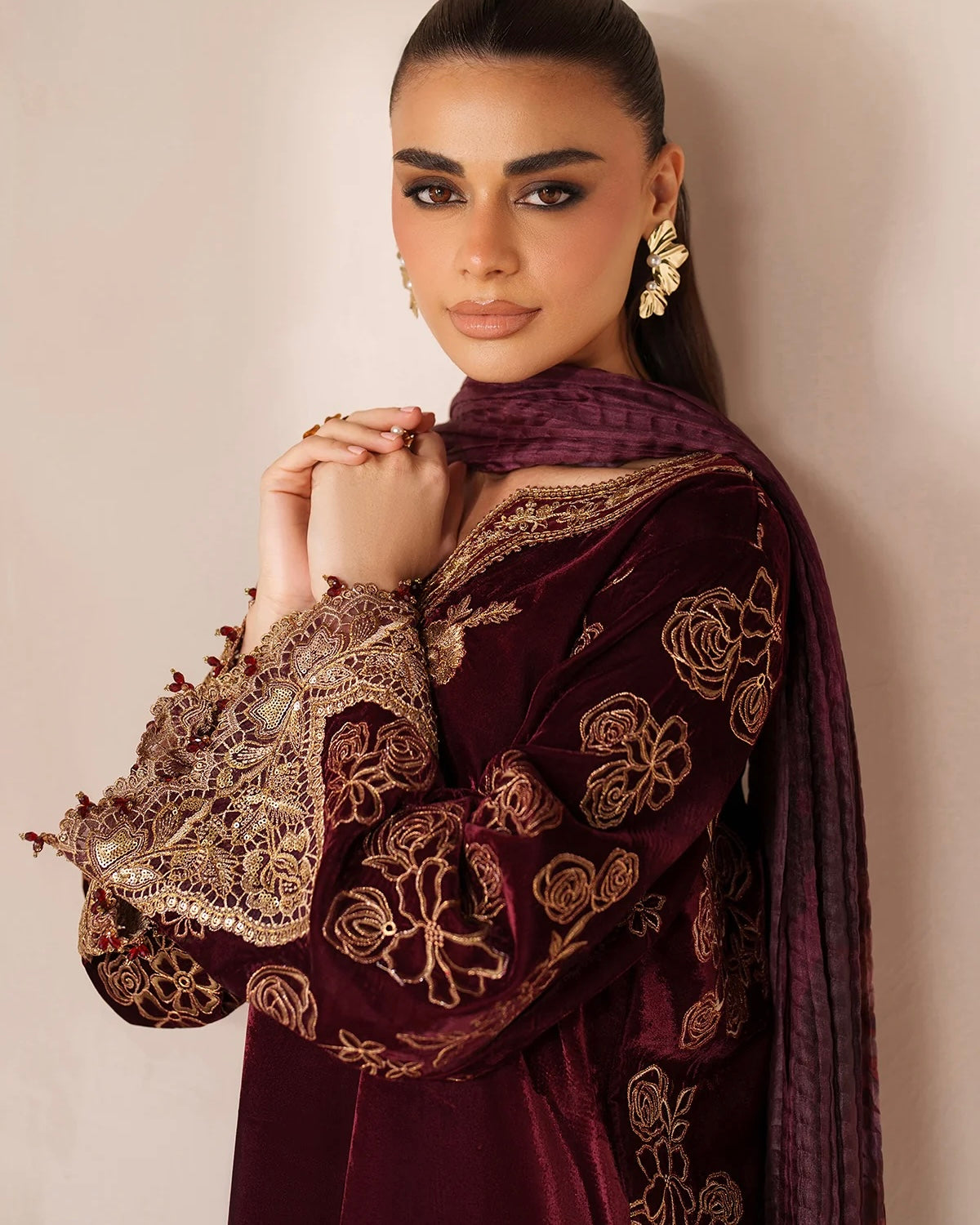 Velvet embroidered dress - Baroque