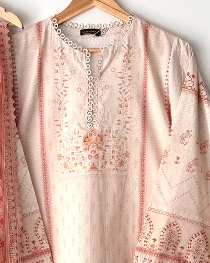 Printed lawn suit  - Agha noor