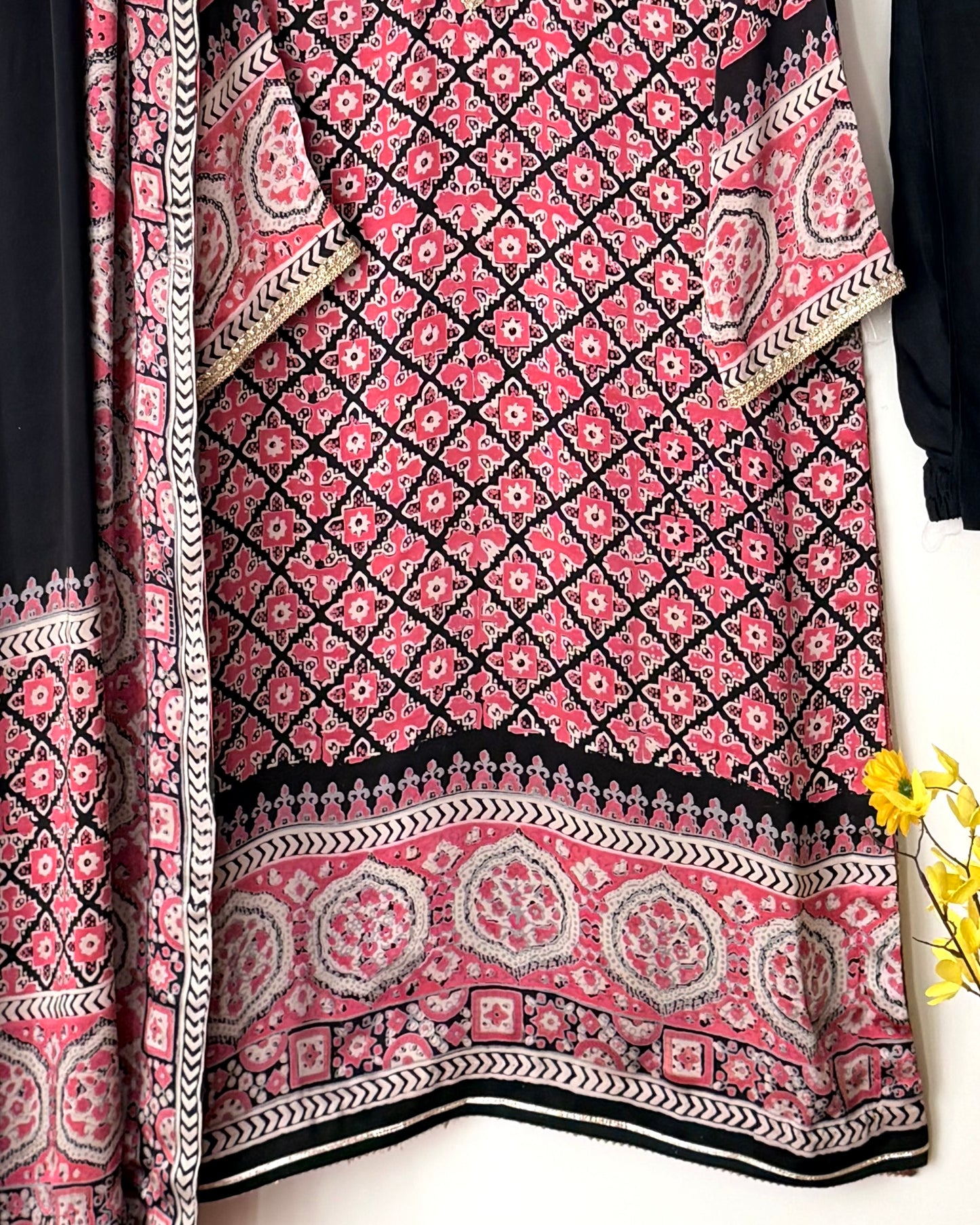 Noor -e- silk(B) -  Block printed Korean shamoze
