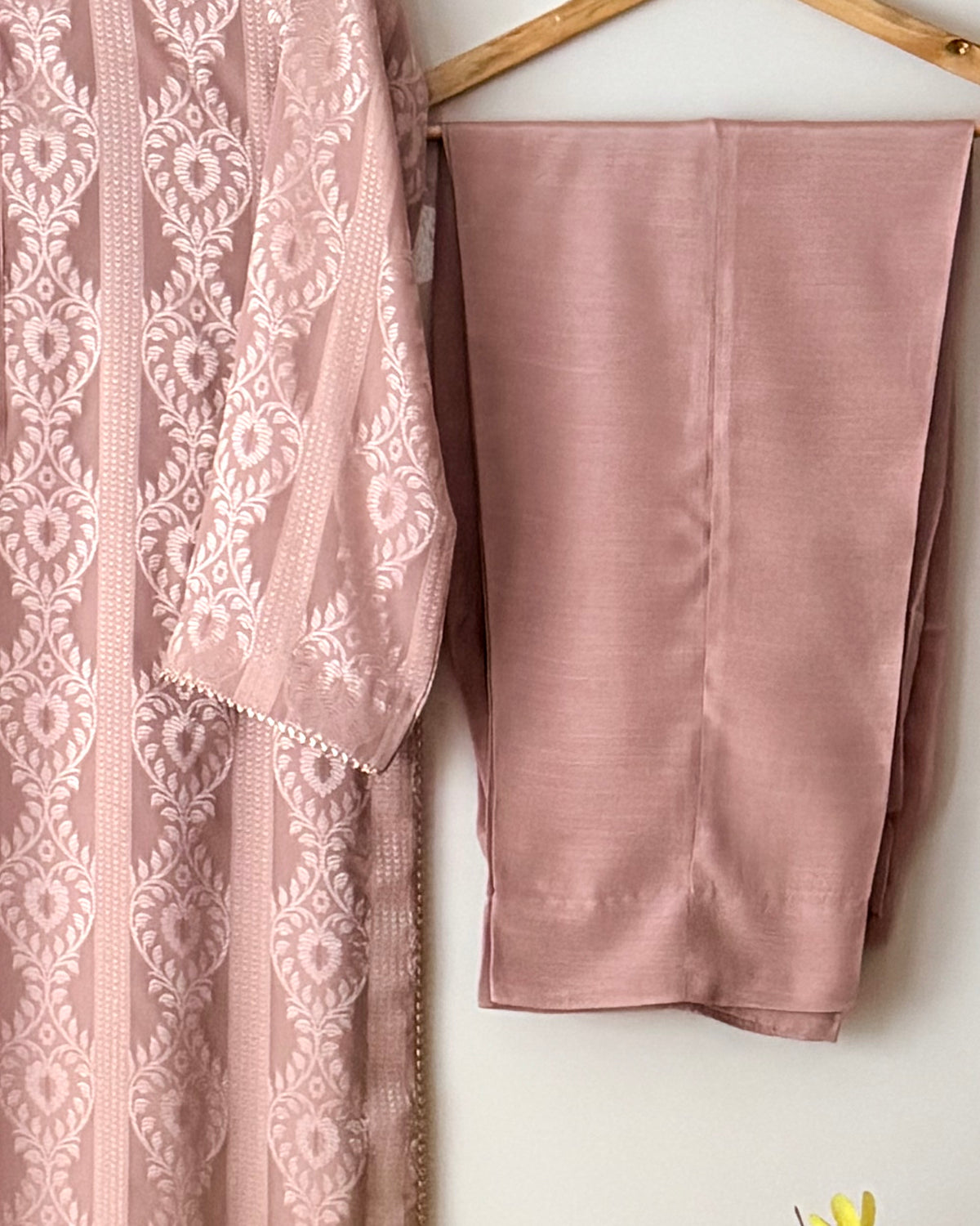 Self silk Jaquard