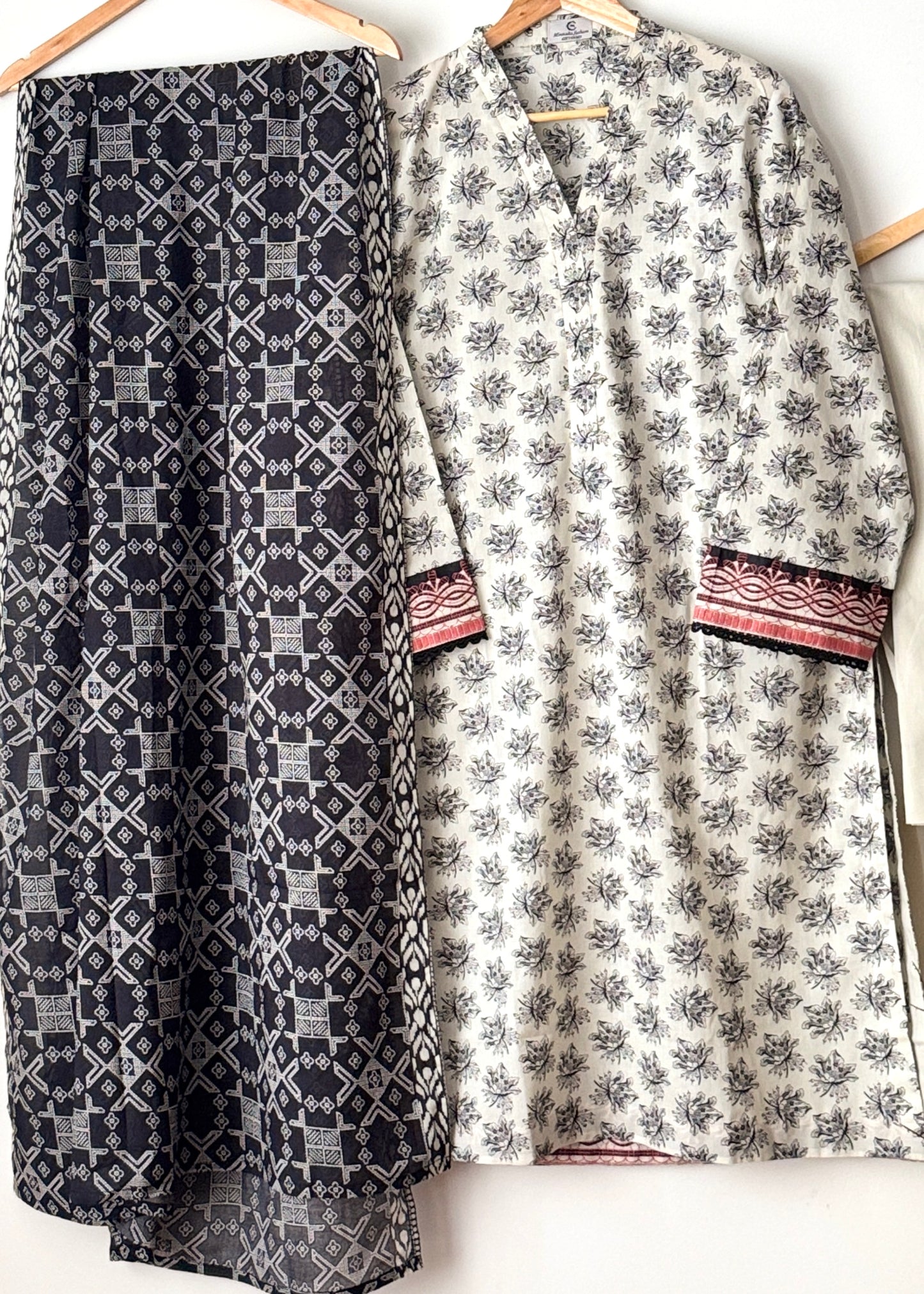 Printed lawn suit 07 - SAPPHIRE