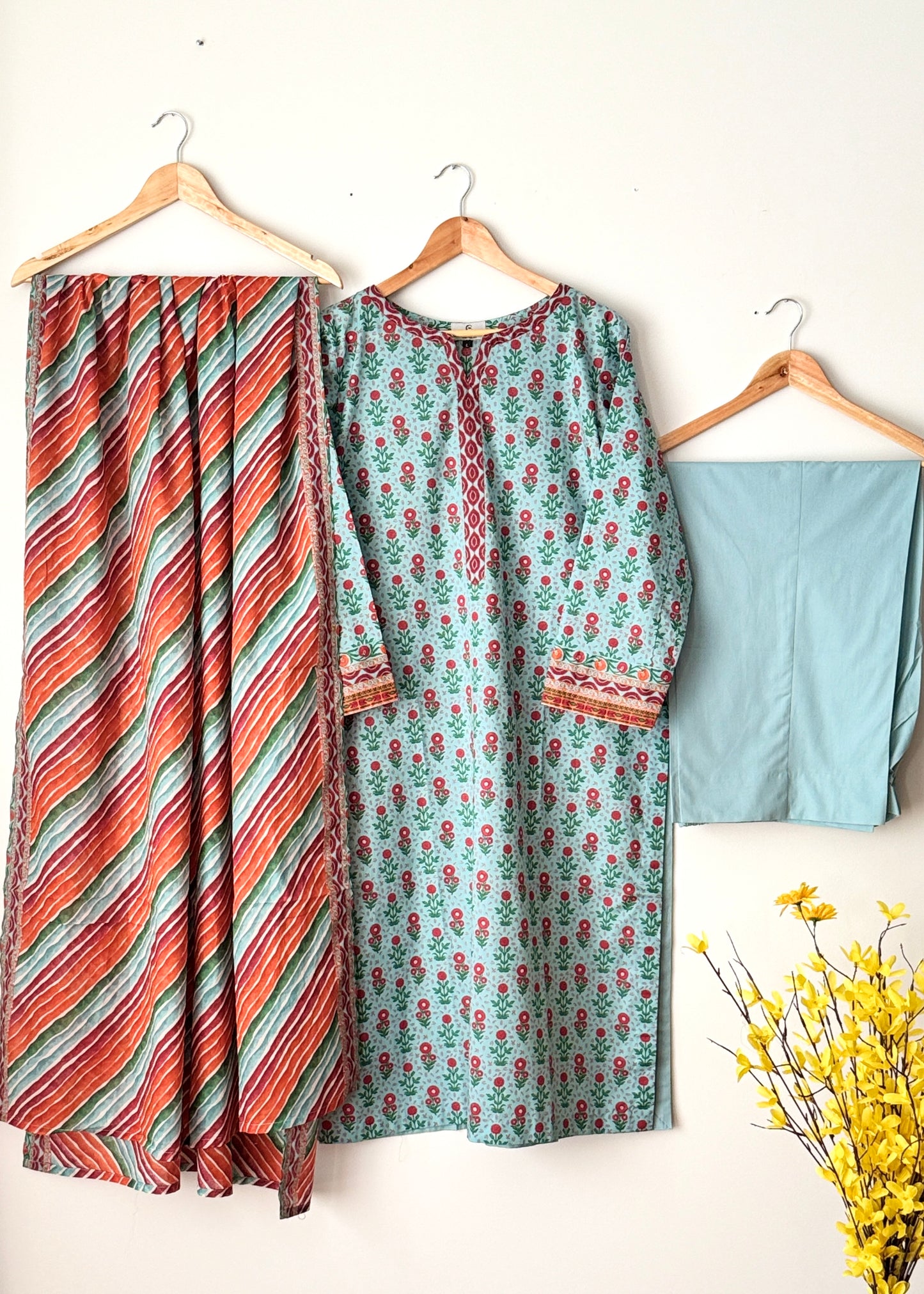 Printed lawn suit 05 - SAPPHIRE