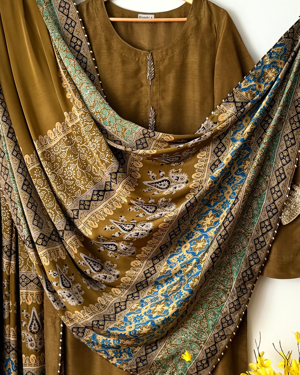Zarqa - Korean raw silk suit