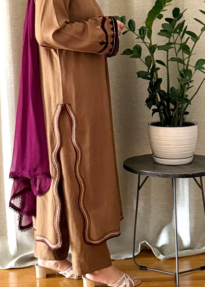 Dastaan -  karandi collection