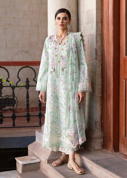 Design 6 - Saira Shakira