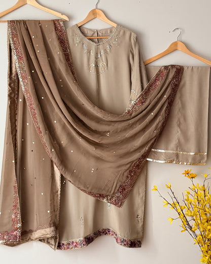 Kamdani chiffon suit - Nureh
