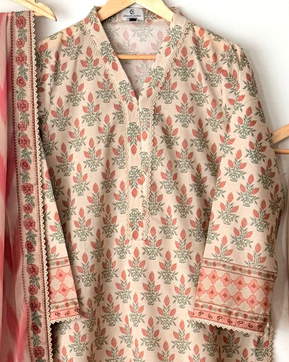 Maria b lawn