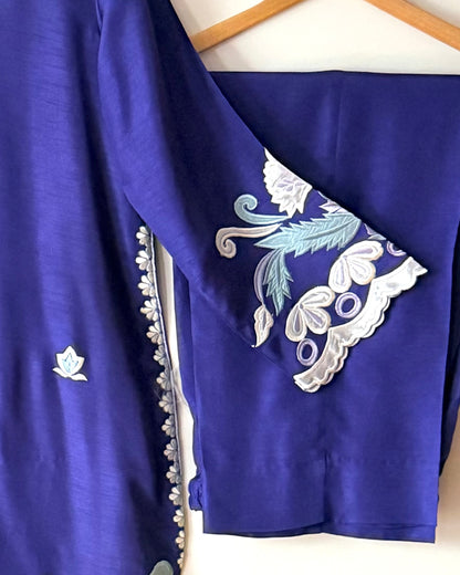 Neel ( Violet blue )
