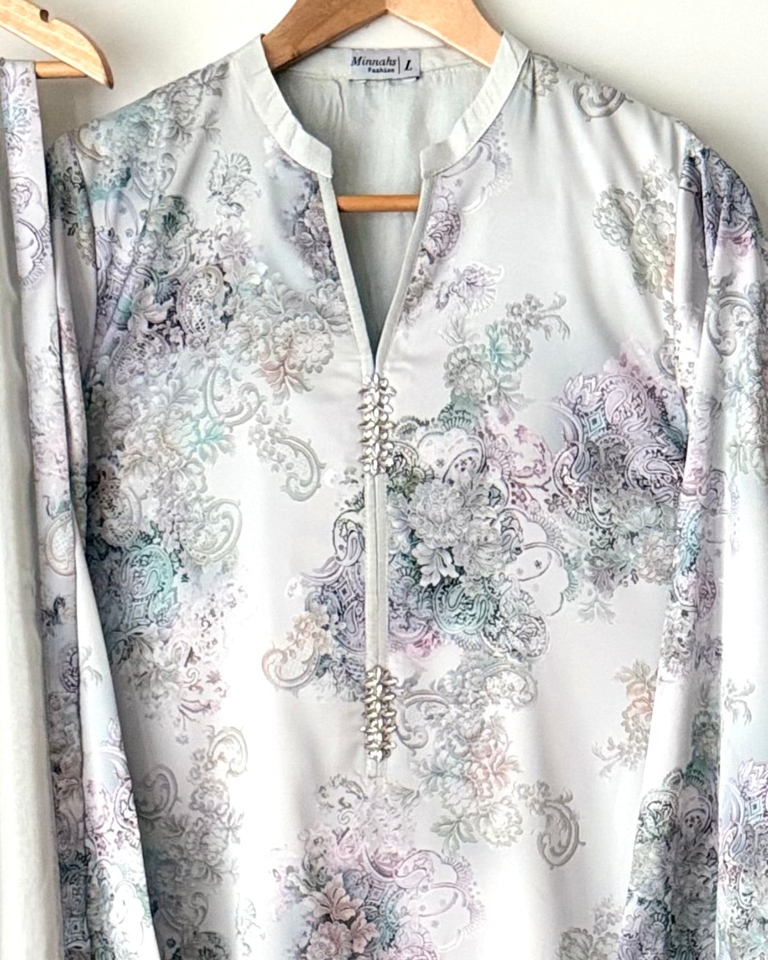 Pure digital printed silk