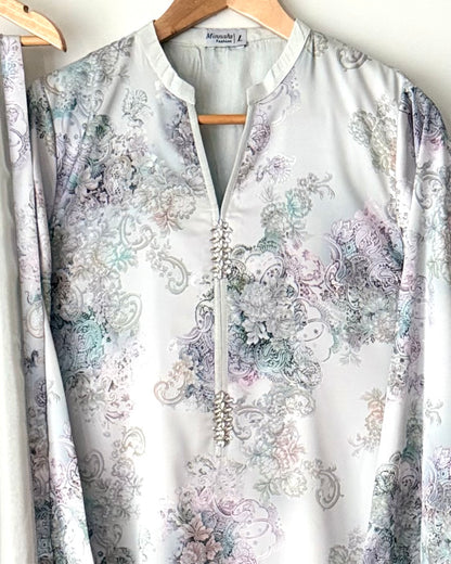 Pure digital printed silk